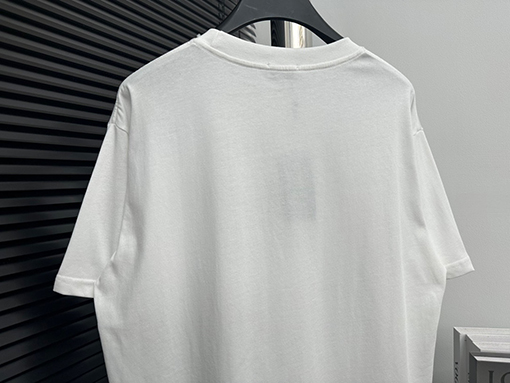 サンローランコピー クラシックプリントロゴアルファベット半袖Tシャツ