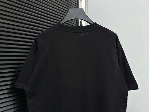 サンローランコピー クラシックプリントロゴアルファベット半袖Tシャツ