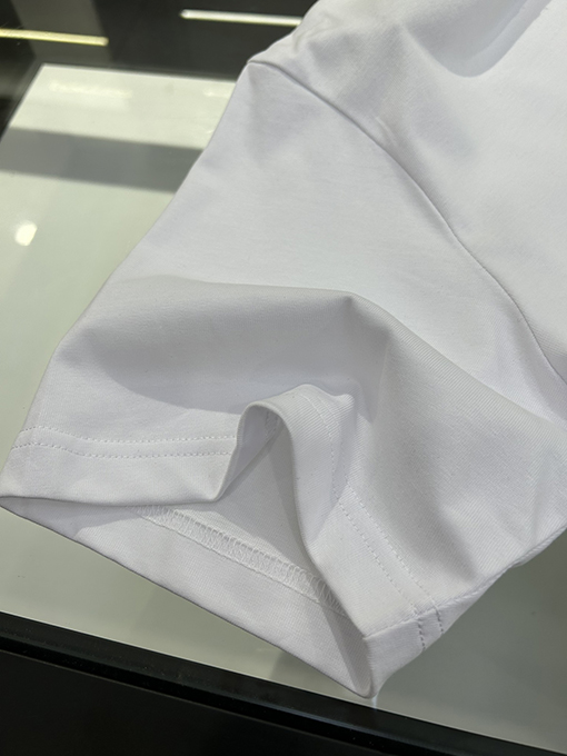 セリーヌ スモール ロゴ プリント 半袖 Tシャツ