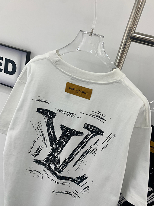 ルイヴィトン アルファベットの落書きプリント半袖Tシャツ