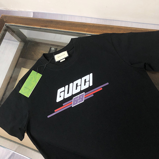 グッチスーパーコピー ファッションクルーネックルーズ半袖Tシャツ