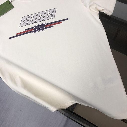 グッチスーパーコピー ファッションクルーネックルーズ半袖Tシャツ