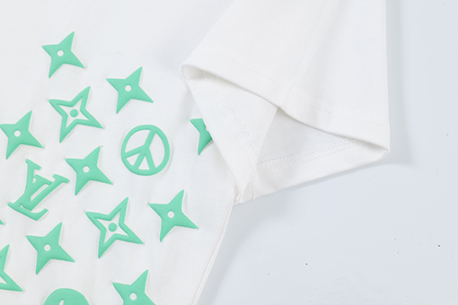 ルイヴィトンスーパーコピー 新しいファッションプリントロゴラウンドネック半袖Tシャツ