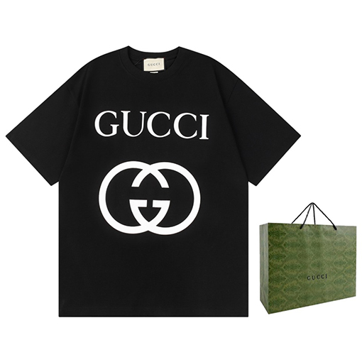 グッチ クラシックな大きなロゴプリント半袖Tシャツ