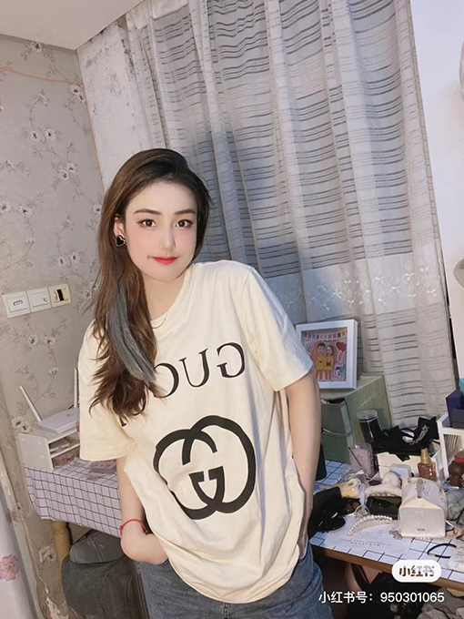 グッチ 新しいカジュアルなゆったりとした綿の襟の半袖tシャツ