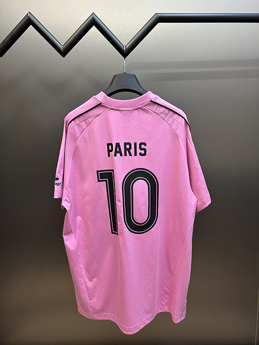 バレンシアガスーパーコピー マンチェスター・ユナイテッドのコラボレーションNo.10サッカー半袖Tシャツ