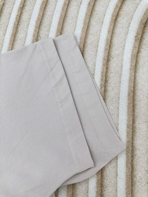 バレンシアガ アクティブウェアシルエット半袖Tシャツ
