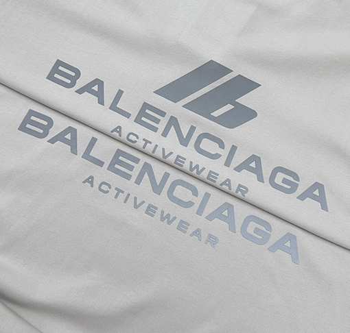 バレンシアガ アクティブウェアシルエット半袖Tシャツ