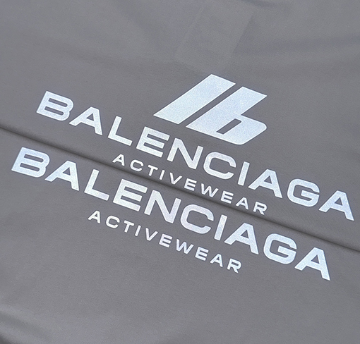 バレンシアガ アクティブウェアシルエット半袖Tシャツ