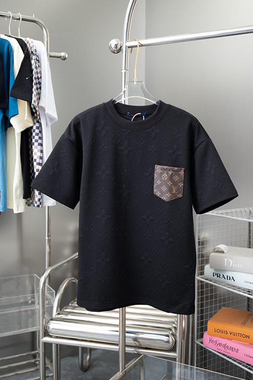 ルイヴィトン  新しいラウンドネックファッション半袖Tシャツ