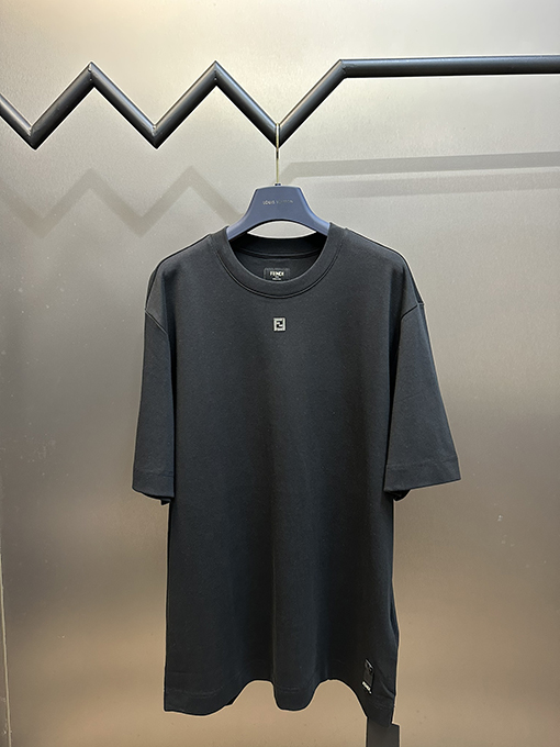 フェンディコピー メタリックFマーク半袖Tシャツ