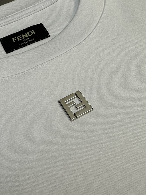 フェンディコピー メタリックFマーク半袖Tシャツ