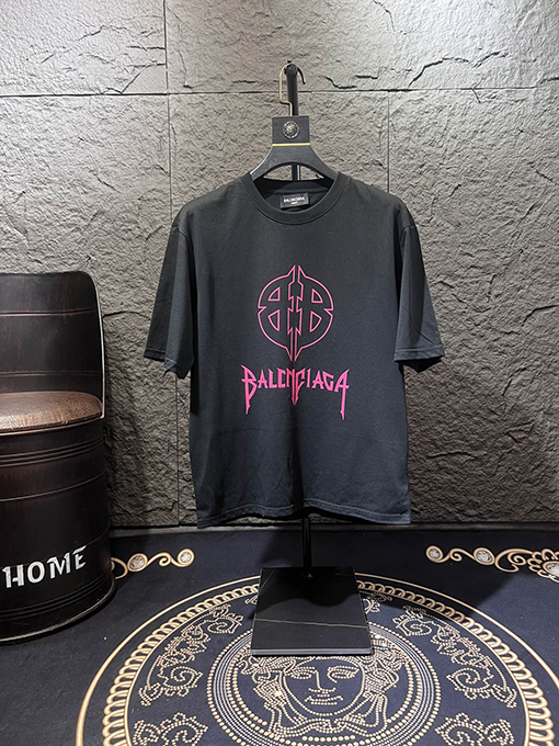 バレンシアガ 胸のクラシックなダブルB文字ロゴパターン半袖Tシャツ