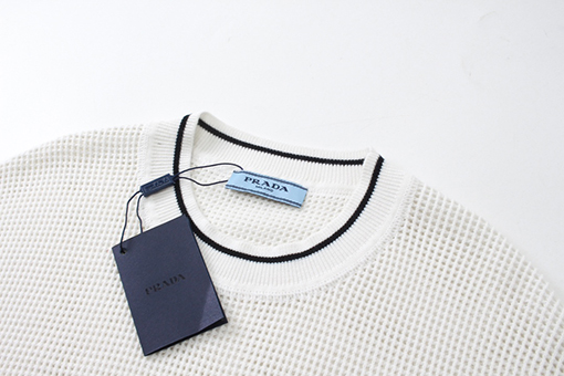 プラダ  新しい刺繍シルクコットンブレンドメッシュカットニットコットンラペル半袖ポロシャツ