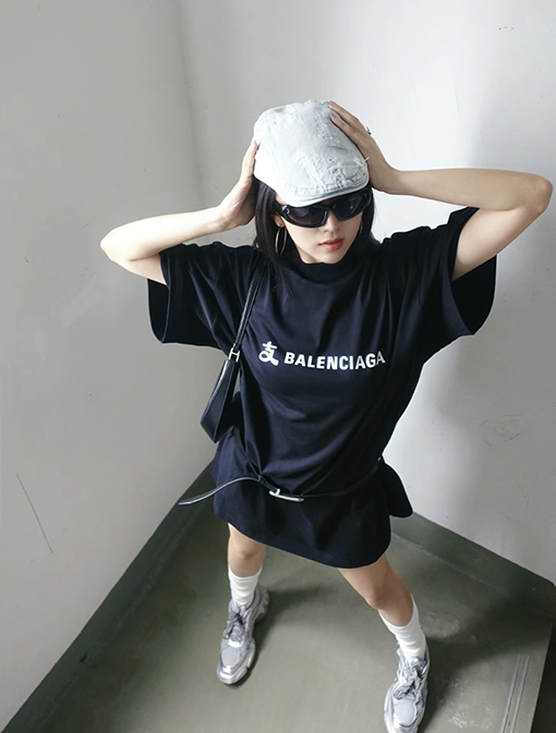 バレンシアガスーパーコピー コラボアリペイプリント半袖Tシャツ