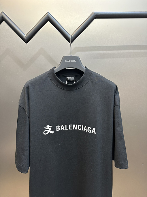 バレンシアガスーパーコピー コラボアリペイプリント半袖Tシャツ