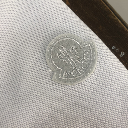 モンクレール 刺繍ロゴデザイン半袖ラペルポロシャツ