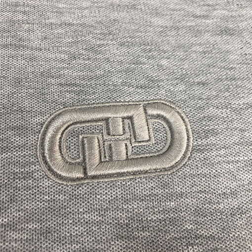 フェンディ 胸のクラシック刺繍柄半袖ラペルポロシャツ