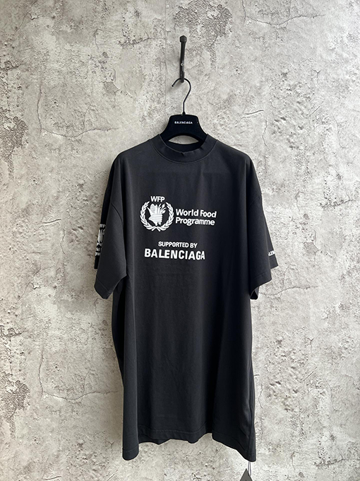 バレンシアガ 食糧プリントラウンドネック半袖Tシャツ