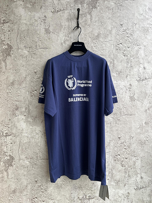 バレンシアガ  新しい世界の食糧半袖Tシャツ