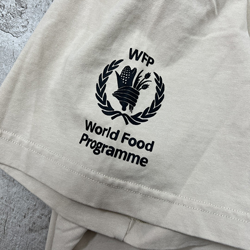 バレンシアガ  新しい世界の食糧半袖Tシャツ