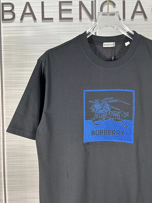 バーバリー 水墨戦馬騎士ロゴ刺繍半袖Tシャツ