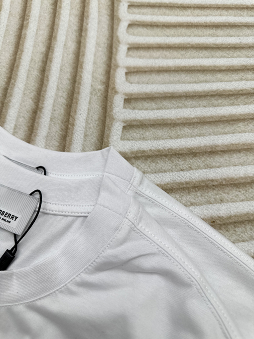 バーバリースーパーコピー クラシックスリーブステッチ半袖Tシャツ