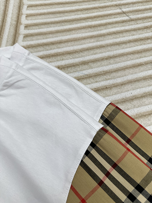 バーバリースーパーコピー クラシックスリーブステッチ半袖Tシャツ