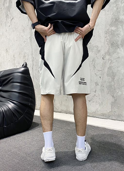 バレンシアガ 刺繍の衝突色のステッチパンツ