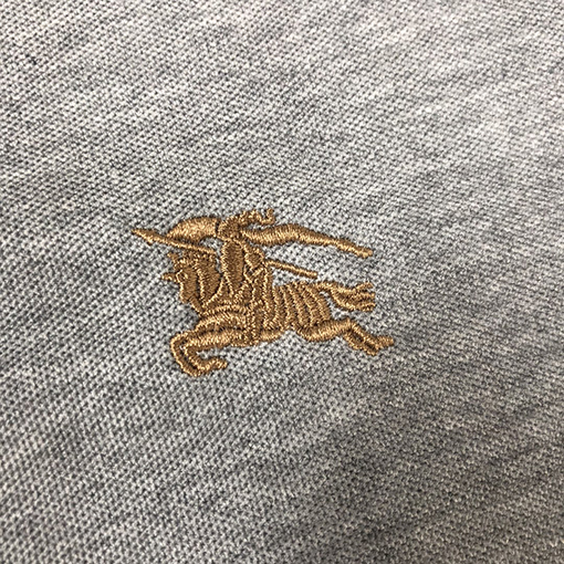 バーバリー 胸の軍馬ロゴ刺繍ロゴ襟半袖ポロシャツ