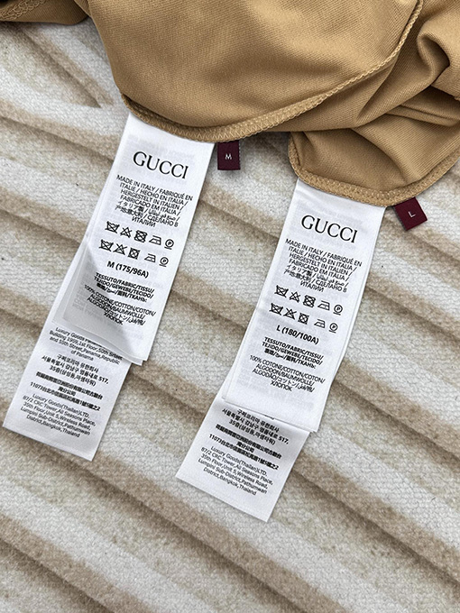 グッチ   新しい校章プリント半袖Tシャツ
