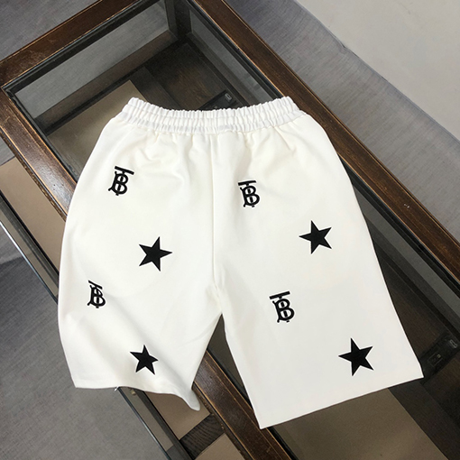 バーバリー 新しいフルプリントのベルベットプリントロゴショーツ