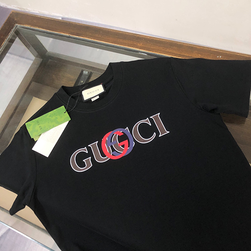 グッチ 新しいロゴパターンプリントデザイン半袖Tシャツ