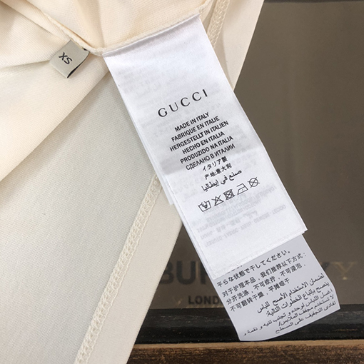 グッチ 新しいロゴパターンプリントデザイン半袖Tシャツ
