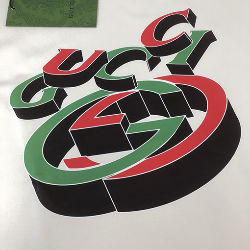 グッチスーパーコピー  新しいロゴパターンプリントデザイン半袖Tシャツ