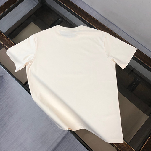 グッチスーパーコピー  新しいロゴパターンプリントデザイン半袖Tシャツ