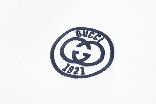 グッチ 新しいパッチワーク文字ロゴ刺繍パターン半袖Tシャツ