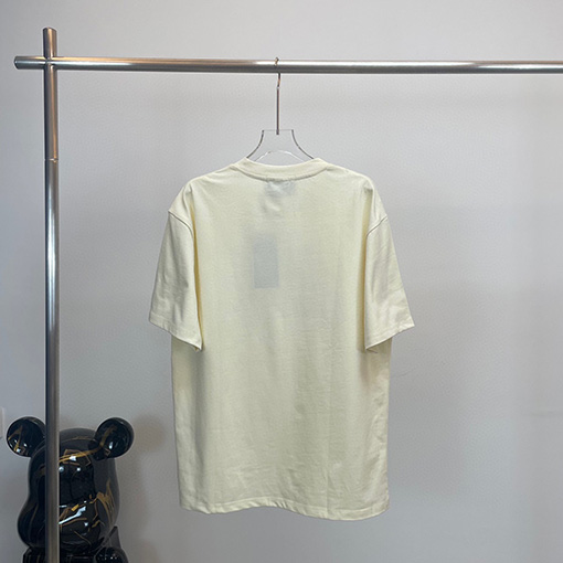 グッチ 新しいデジタルプリント文字ロゴ半袖Tシャツ