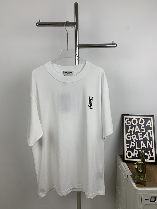 サンローランコピー 新しい立体ロゴ半袖Tシャツ