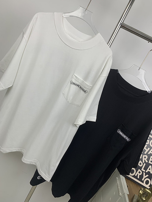 クロムハーツ  ポケット馬蹄アルファベットロゴ半袖Tシャツ