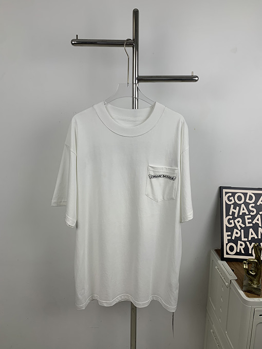 クロムハーツ  ポケット馬蹄アルファベットロゴ半袖Tシャツ