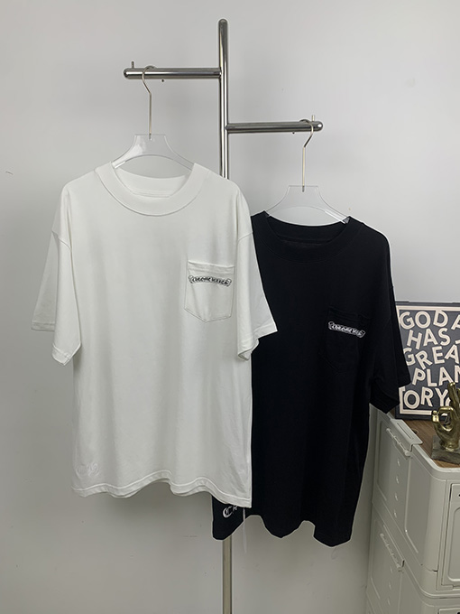 クロムハーツ  ポケット馬蹄アルファベットロゴ半袖Tシャツ