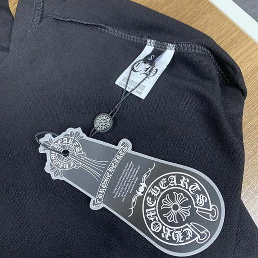 クロムハーツ  ポケット馬蹄アルファベットロゴ半袖Tシャツ