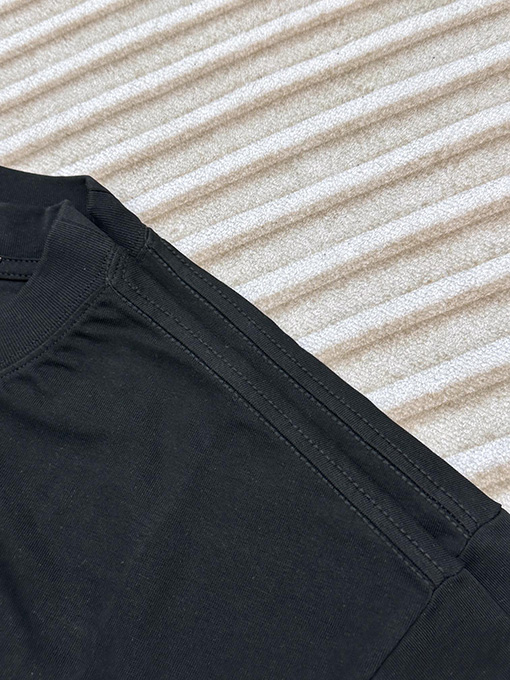 ルイヴィトン ポケットプリントステッチロゴ半袖Tシャツ