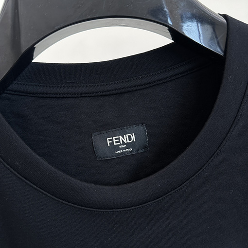 フェンディスーパーコピー  新しい職人の半袖Tシャツ