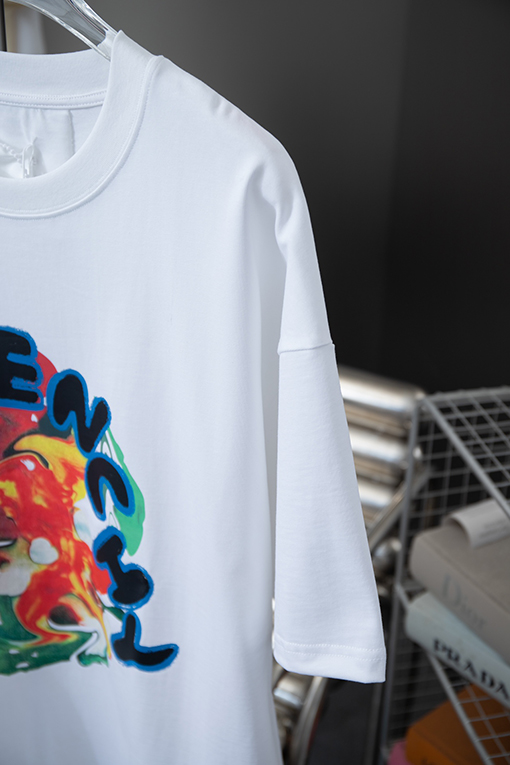 ジバンシイコピー サイケデリックプリントラウンドネック半袖Tシャツ