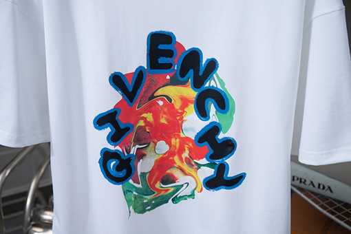 ジバンシイコピー サイケデリックプリントラウンドネック半袖Tシャツ