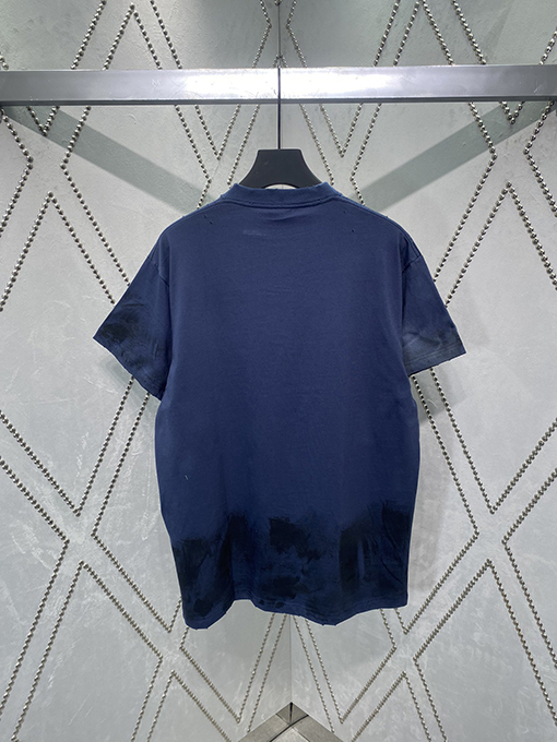 バレンシアガコピー  落書き文字プリント汚れウォッシュヘイズブルー半袖Tシャツ