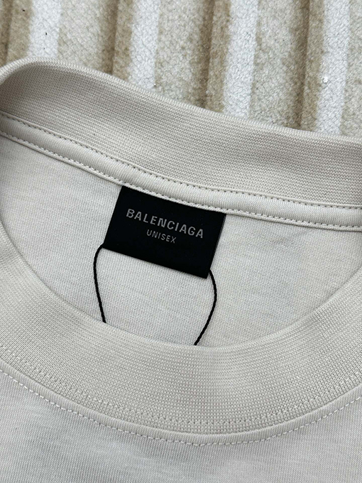 バレンシアガ パリスロゴアルファベットクルーネック半袖Tシャツ