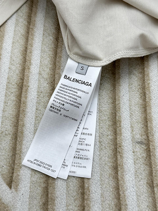 バレンシアガ  パリスロゴアルファベットクルーネック半袖Tシャツ